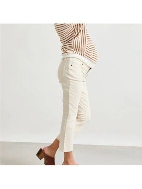 Hatch the Crop Maternity Jean in eggshell 29